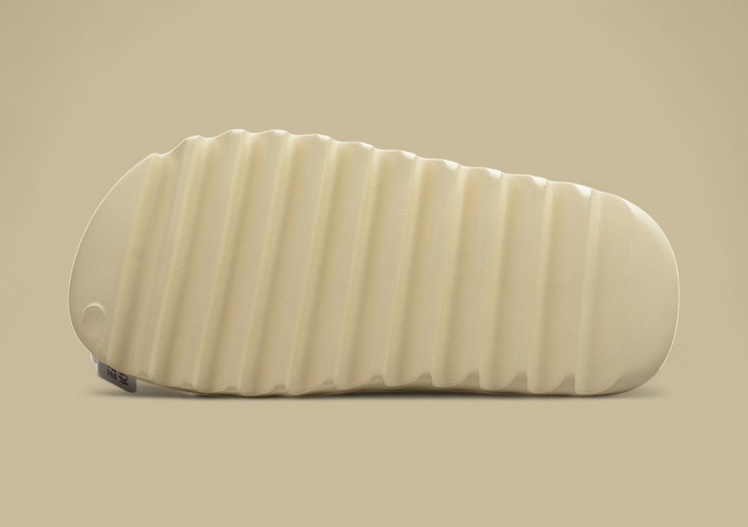 Yeezy Slide “Pure” Minimalist Beige Slip-On Comfort