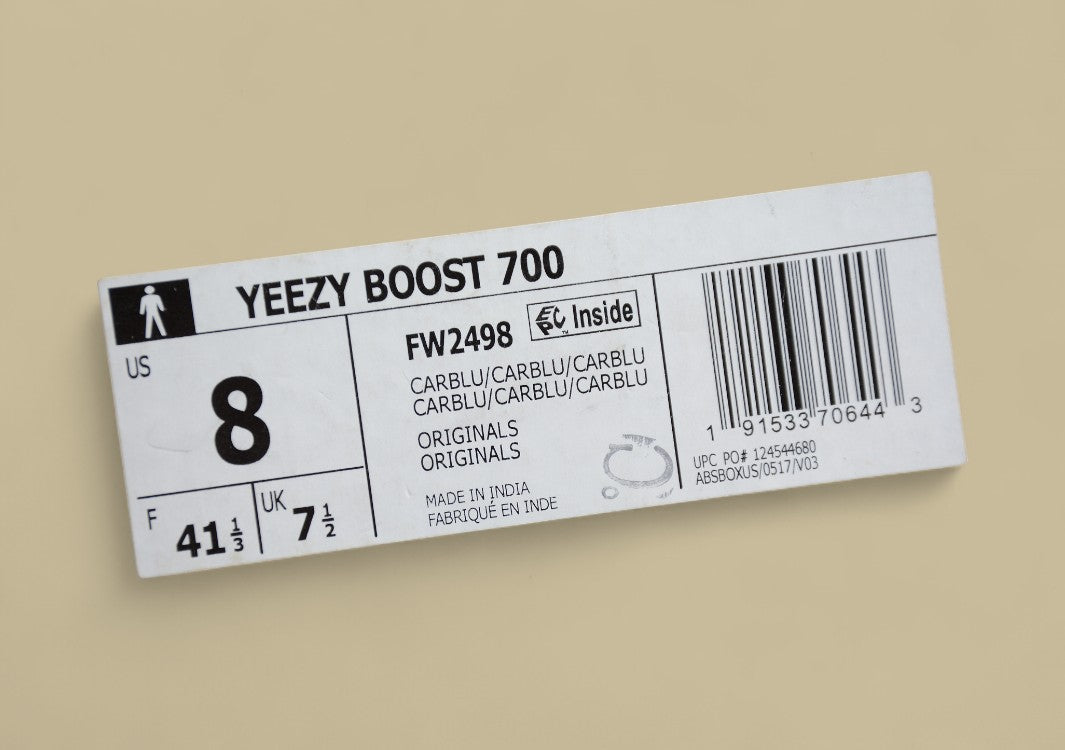 Yeezy boost 700 "Carbon Blue" Coconut