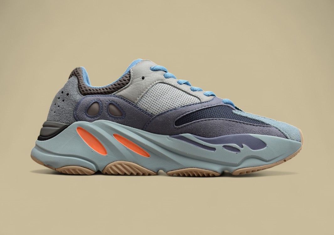 Yeezy boost 700 "Carbon Blue" Coconut