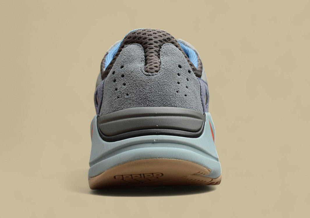 Yeezy boost 700 "Carbon Blue" Coconut