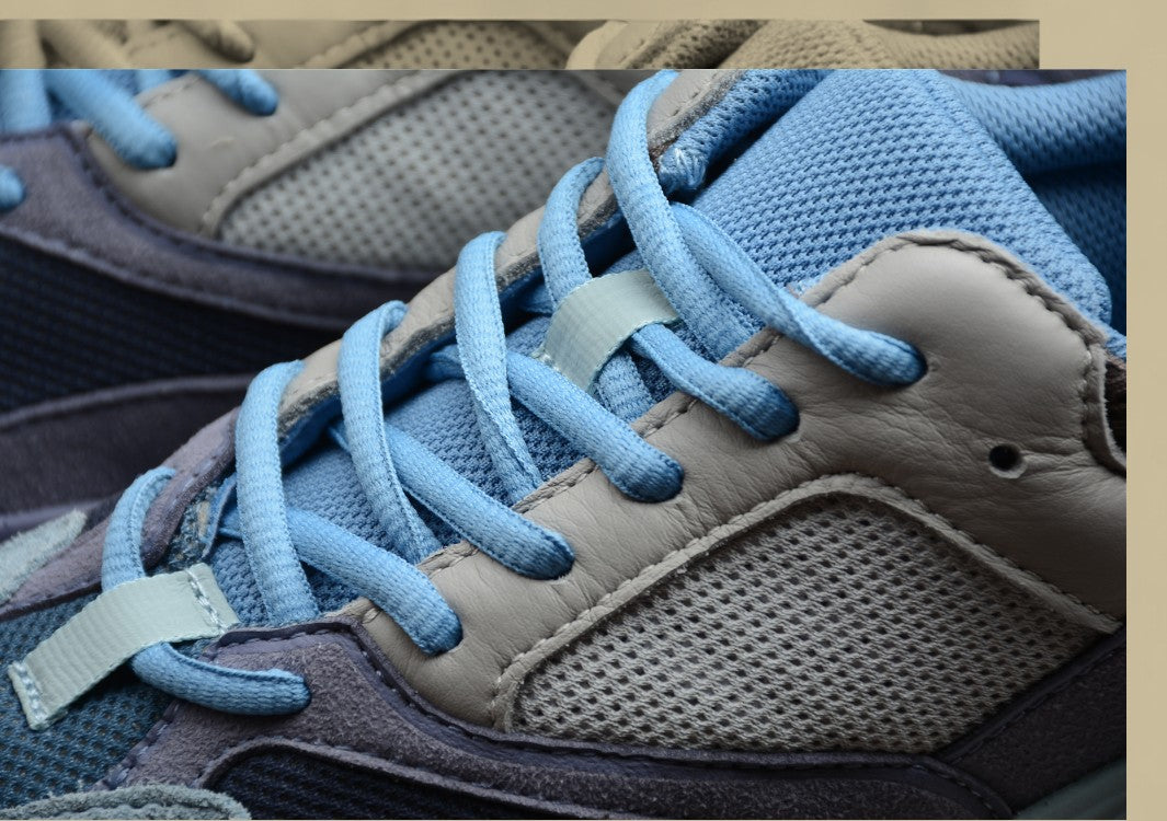 Yeezy boost 700 "Carbon Blue" Coconut