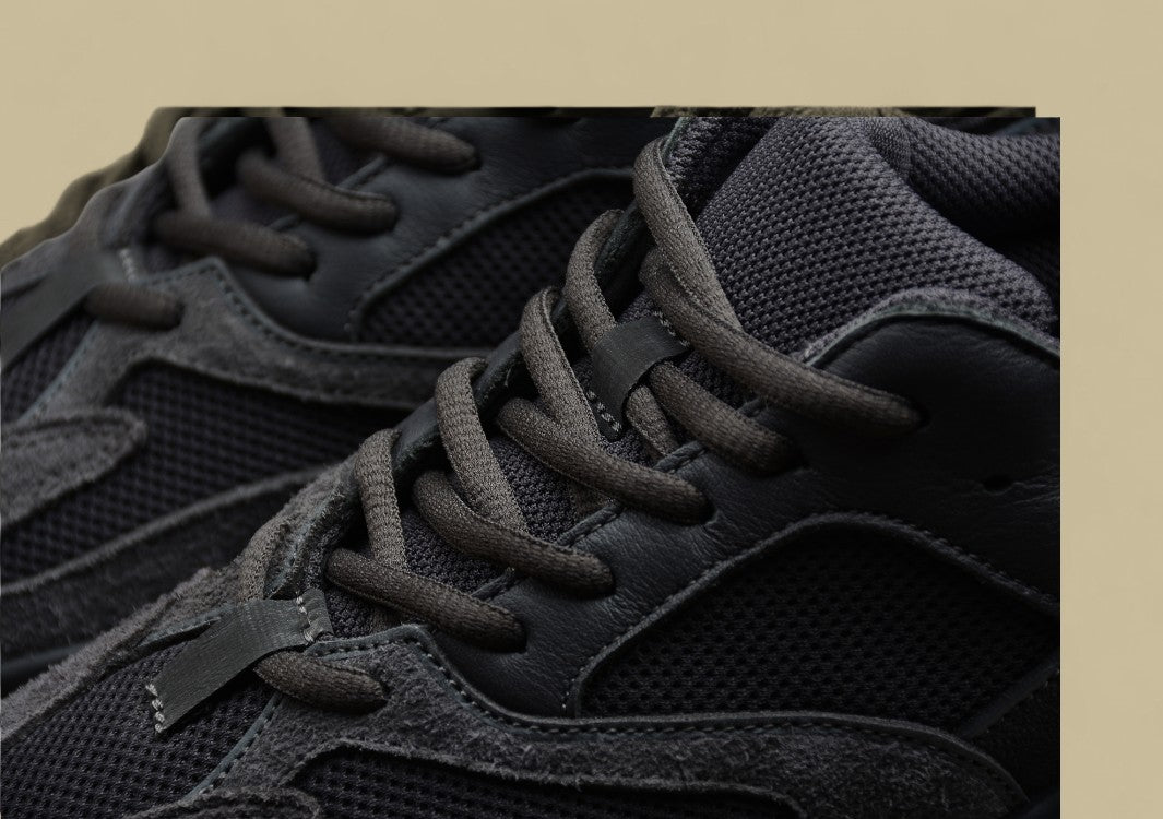 Yeezy boost 700 "Utility black" Coconut Black Rubber Black Warrior