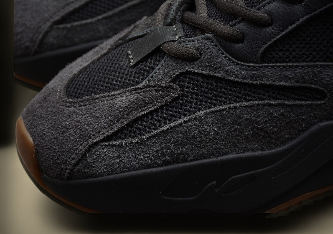 Yeezy boost 700 "Utility black" Coconut Black Rubber Black Warrior