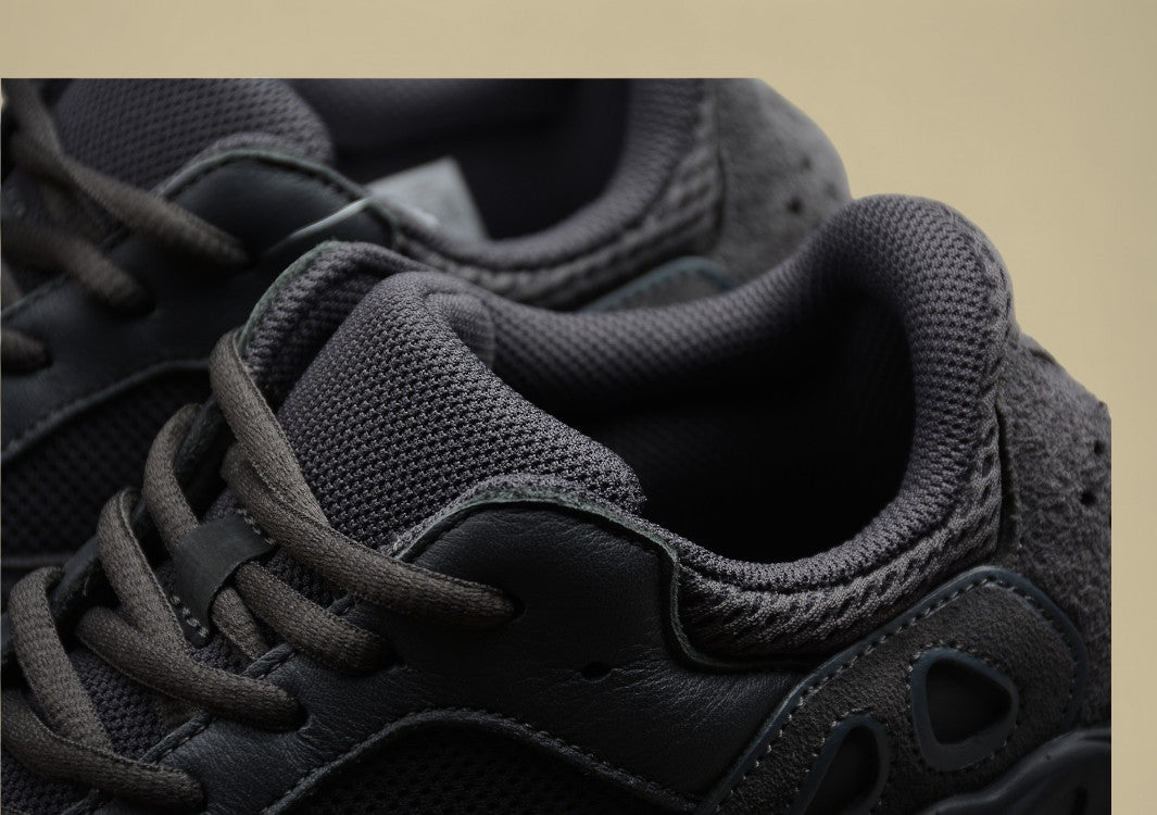 Yeezy boost 700 "Utility black" Coconut Black Rubber Black Warrior