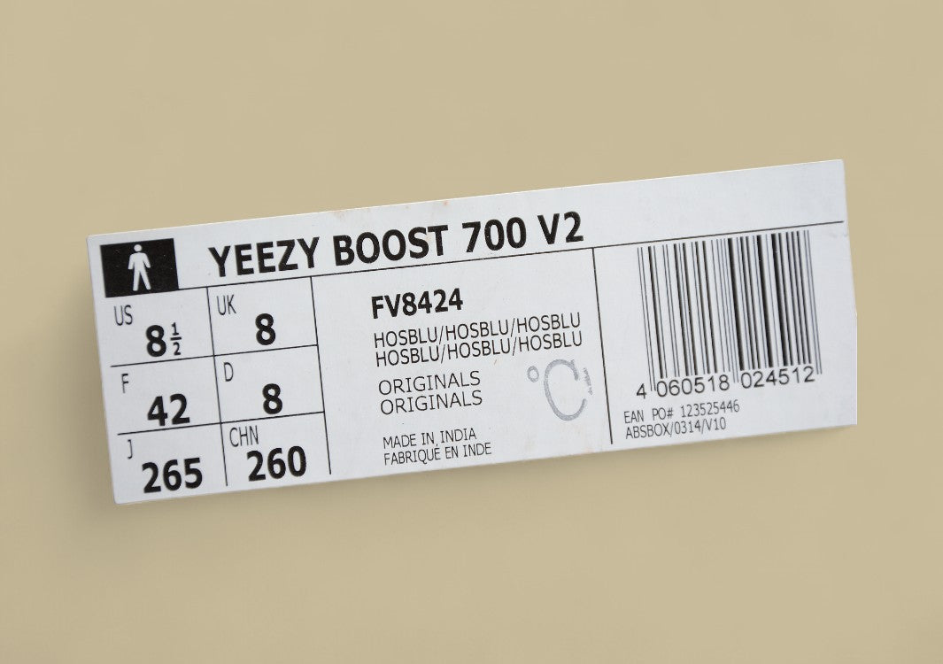 Yeezy boost 700 V2 "Hospital Blue" Haze Blue