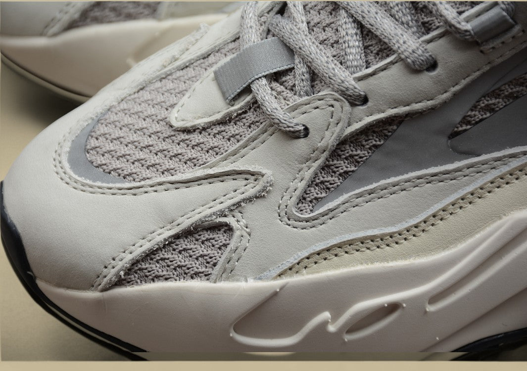 Yeezy boost 700 V2“Static” Chunky Runner In Grey Cream