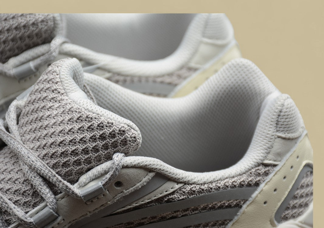 Yeezy boost 700 V2“Static” Chunky Runner In Grey Cream