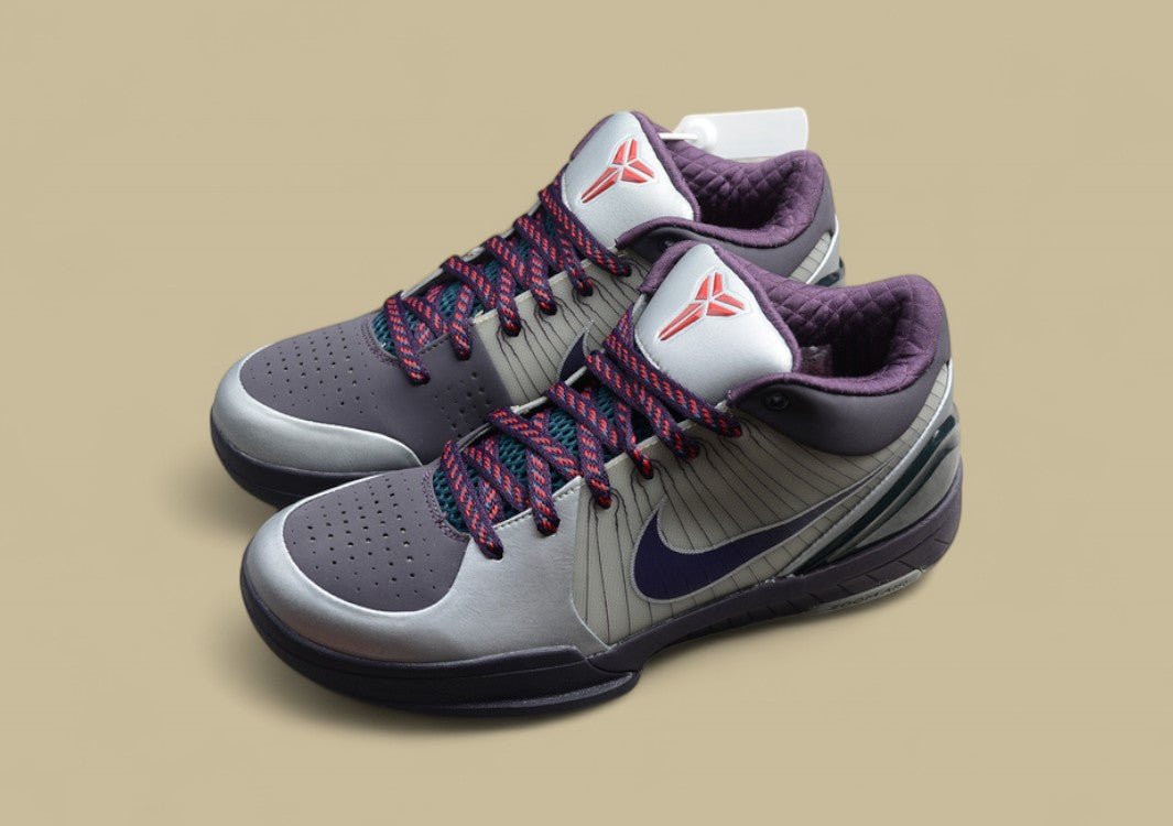 Zoom Kobe 4 Chaos Joker Metallic Silver/Abyss-Nightshade