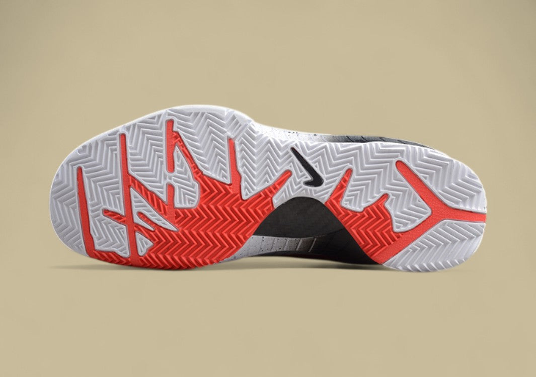 Zoom Kobe 4 Protro Undefeated PE White/Red-Black
