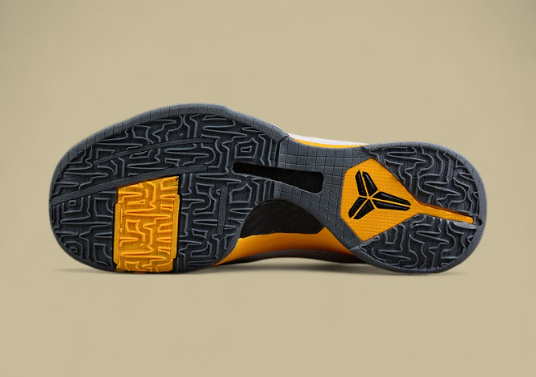 Zoom Kobe 5 Chaos Summit White/Black/Yellow