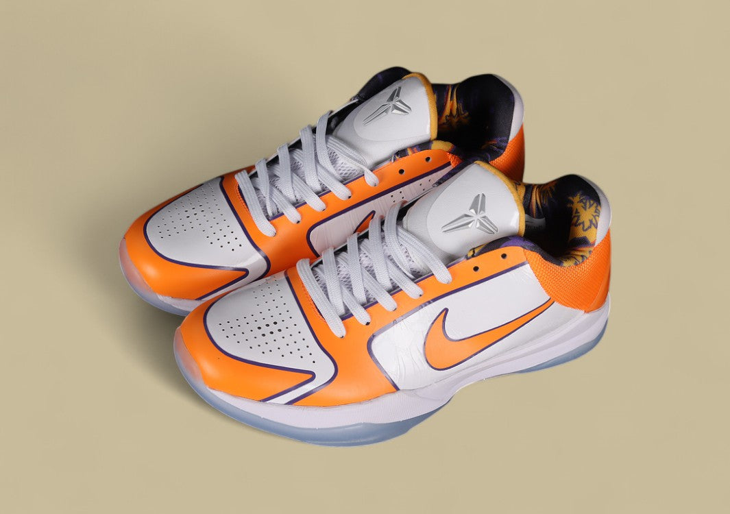 Zoom Kobe 5 V Protro White/Orange-Purple