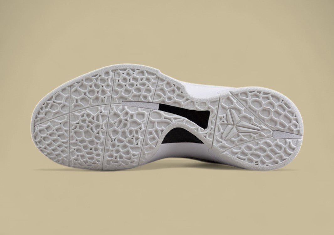 Zoom Kobe VI PE White/White/Black