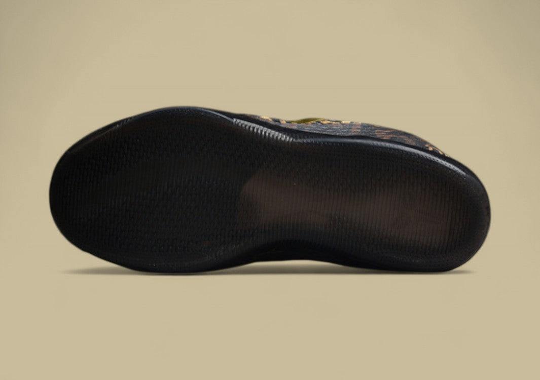 Zoom Kobe XI Black/Black/Gold