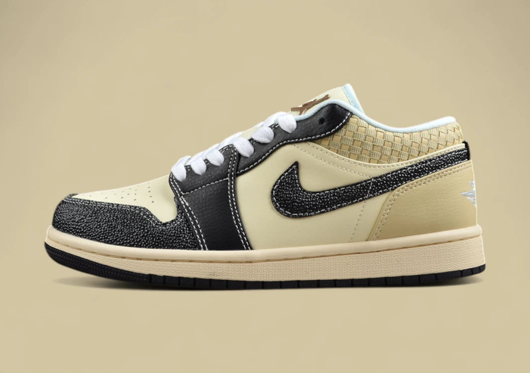 Air Jordan 1 Low "Coconut Milk Black"