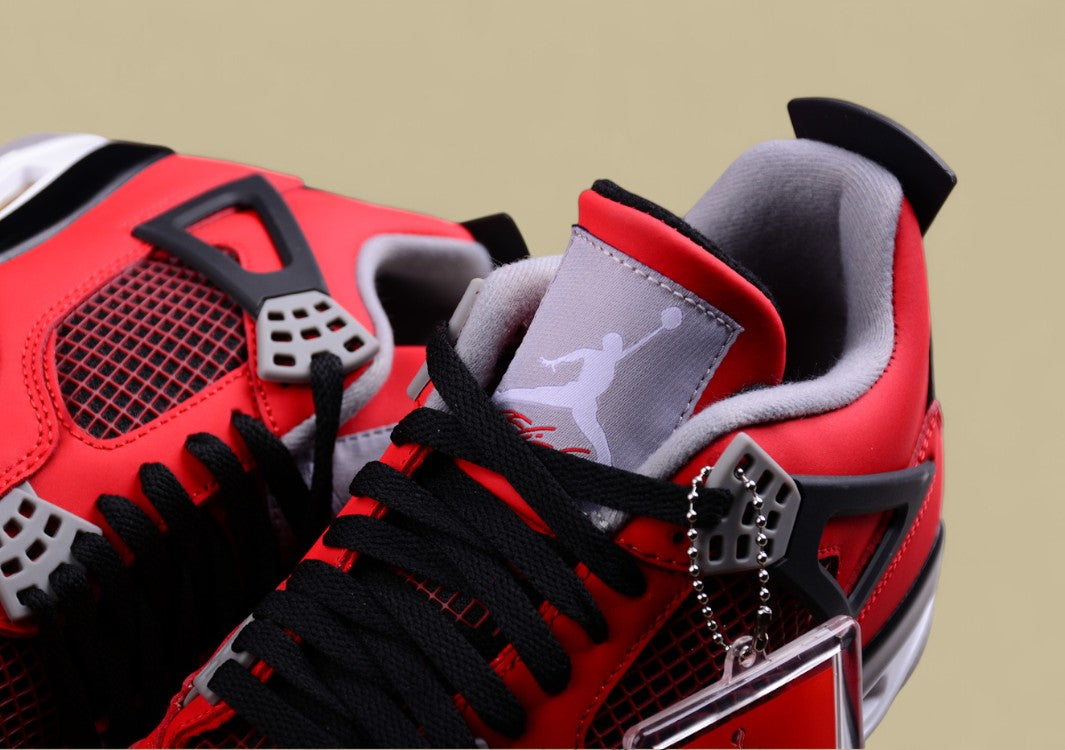 Air Jordan 4 Retro "Toro Bravo"
