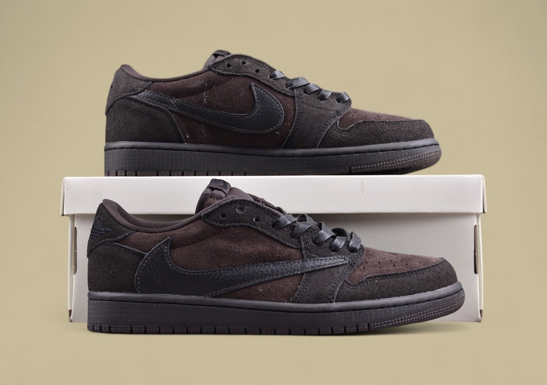 ravis Scott x Air Jordan 1 Low OG nverted Hook Low Top Black Phantom Reps